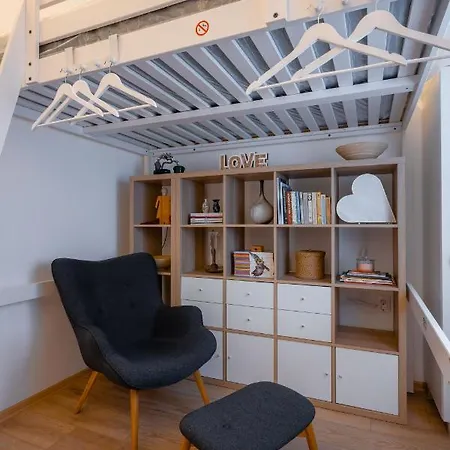 Modern 2bd Flat With Prime Location And Workspace By Flat Mаnager Sofia